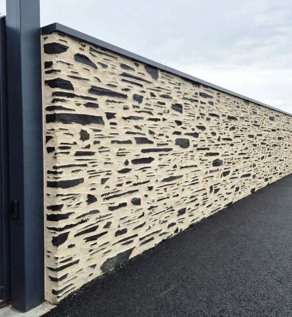 Spécialiste de l’enduit imitation pierre en Maine-et-Loire